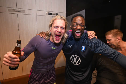 Malmö FFs målvakt Johan Dahlin och målvakt Ismael