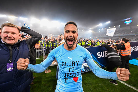 Malmö FFs Isaac Kiese Thelin jublar över SM-guldet