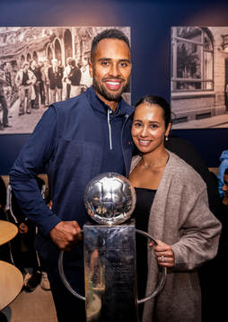 Malmö FFs Isaac Kiese Thelin med sin fru Yasmine