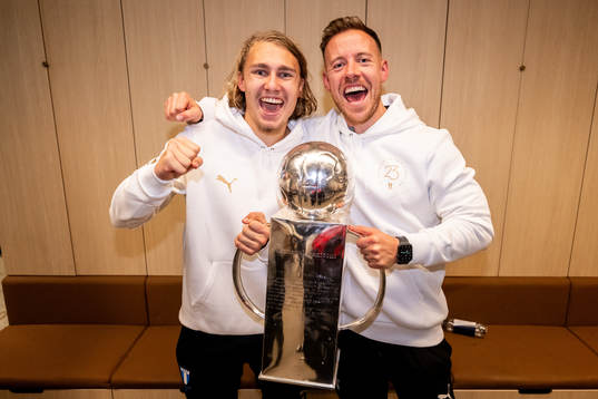Malmö FFs Sebastian Nanasi och fystränare Mark Read