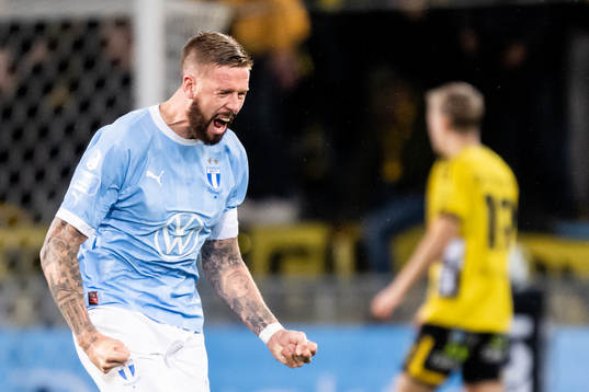 Malmö FFs Pontus Jansson jublar