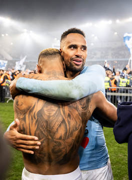 Malmö FFs Derek Cornelius och Isaac Kiese Thelin jublar