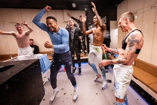 Malmö FFs Martin Olsson, Derek Cornelius och Søren Rieks