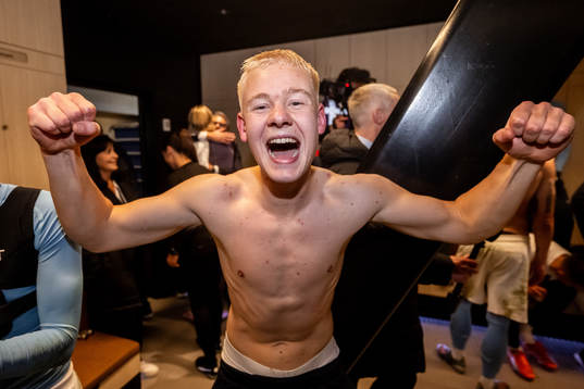 Malmö FFs Otto Rosengren jublar över SM-guldet i