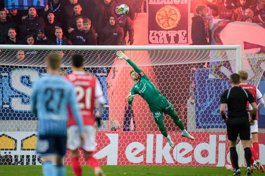 Kalmars målvakt Ricardo Friedrich