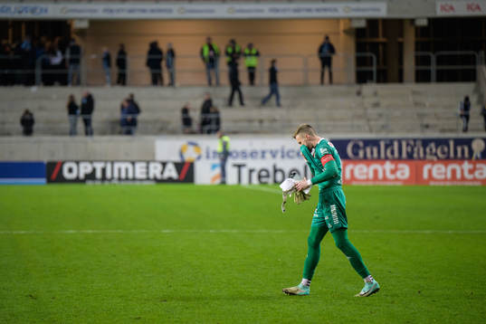 Kalmars målvakt Ricardo Friedrich jublar