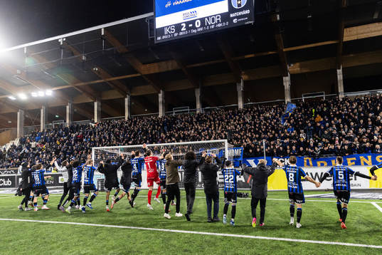 Sirius spelare jublar