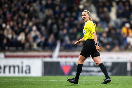 Domare Tess Olofsson