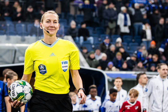 Domare Tess Olofsson