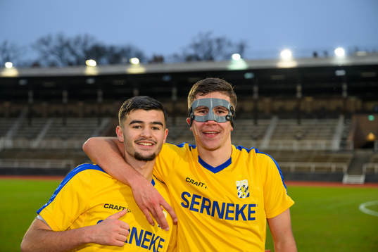 IFK Göteborgs Melvin Koliqi och Edvin Hadzic jublar
