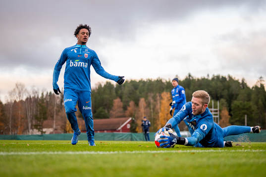 Oscar Bobb and goalkeeper Egil Selvik of the Norwegian