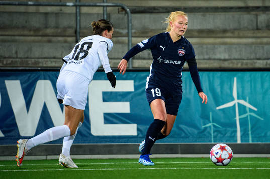 Bläddra bland fler bilder av Football, UEFA Women's Champions League, FC Rosengård - Eintracht Frankfurt