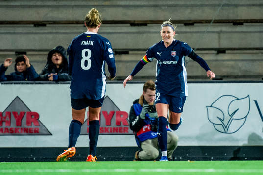 Olivia Schough of FC Rosengård celebrates