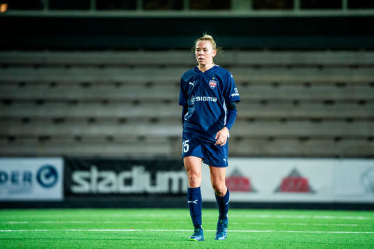 Jessica Wik of FC Rosengård looks dejected