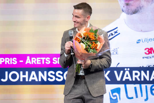 Oscar Johansson Schellhas, IFK Värnamo, tilldelas Domarnas