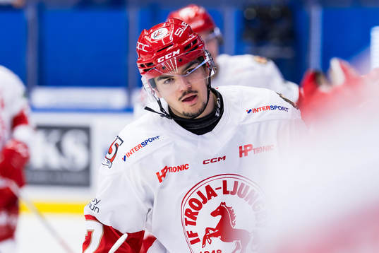 Troja/Ljungbys Lukas Macklin jublar