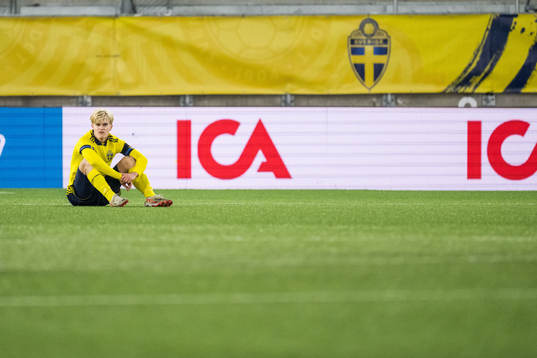 Sveriges Lucas Bergvall deppar