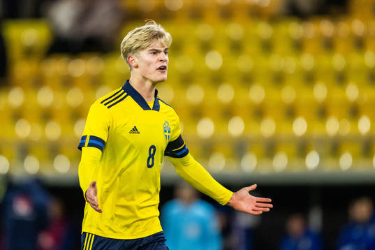 Sveriges Lucas Bergvall reagerar