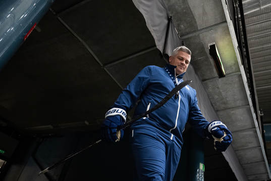 Head coach Sheldon Keefe of Toronto Maple Leafs