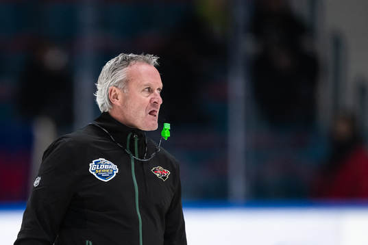 Head coach Dean Evason of Minnesota Wild at a practice