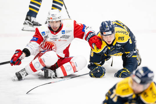 Västerviks Macoy Erkamps och Södertäljes William Wiå