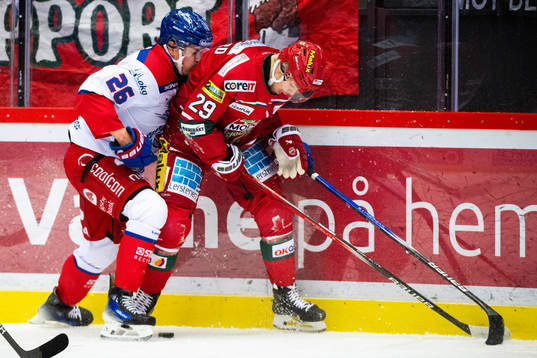 Oskarshamns Lukas Pilö och MoDos Mikkel Aagaard