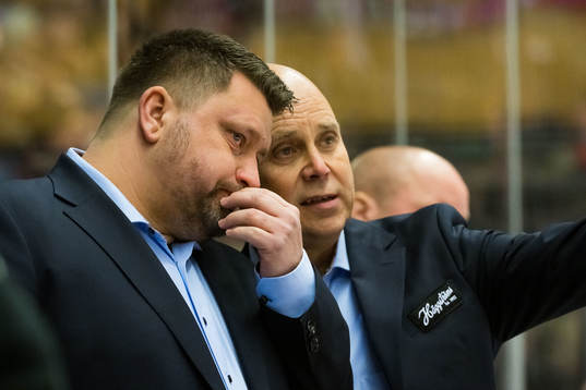MoDos tränare Mattias Karlin