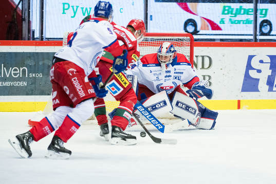Oskarshamns målvakt Marek Langhamer