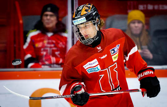Örebros Luka Radivojevic