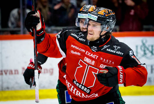 Örebros William Wikman jublar vid 1-1