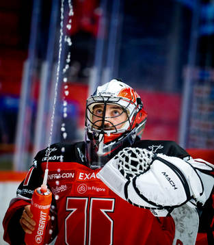 Örebros målvakt Jhonas Enroth