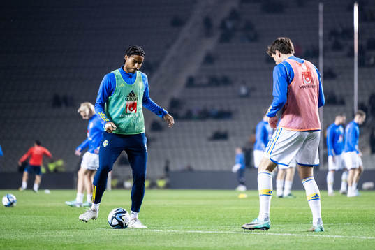 Jens Cajuste and Victor Nilsson Lindelöf of Sweden