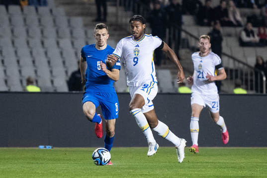 Anton Krivotsyuk of Azerbaijan and Jens Cajuste of Sweden