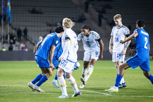 Emil Forsberg, Jens Cajuste and Samuel Gustafson of Sweden