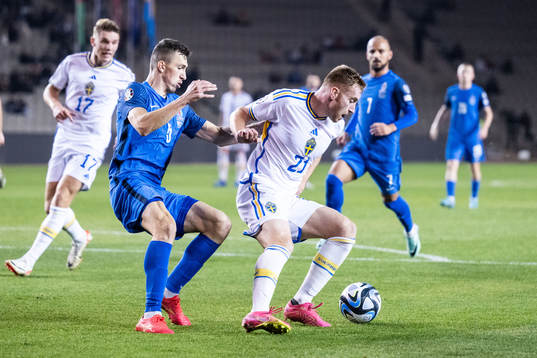 Anton Krivotsyuk of Azerbaijan and Dejan Kulusevski of