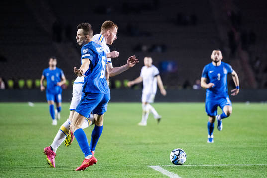 Anton Krivotsyuk of Azerbaijan and Dejan Kulusevski of
