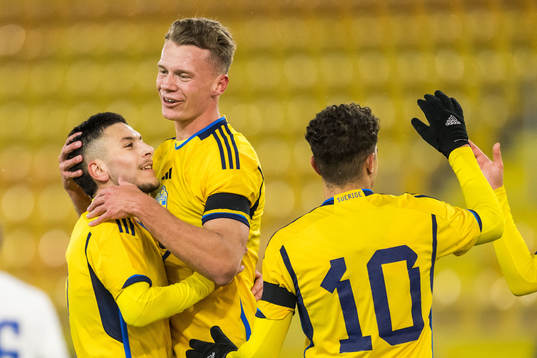 Bläddra bland fler bilder av Football, Under-21, International Friendly, Sweden - Finland
