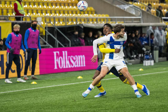 Josafat Mendes of Sweden and Adam Marhiev of Finland