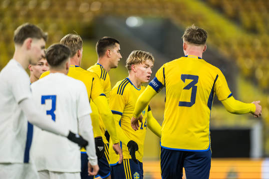 Daniel Svensson of Sweden celebrates
