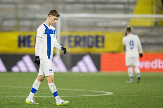 Oliver Pettersson of Finland looks dejected