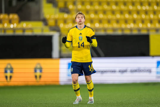 Daniel Svensson of Sweden looks dejected