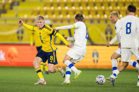 Melker Widell of Sweden and Santeri Väänänen of Finland