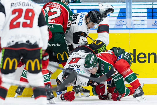 Malmö Redhawks Alan Quine och Frölundas Tom Nilsson