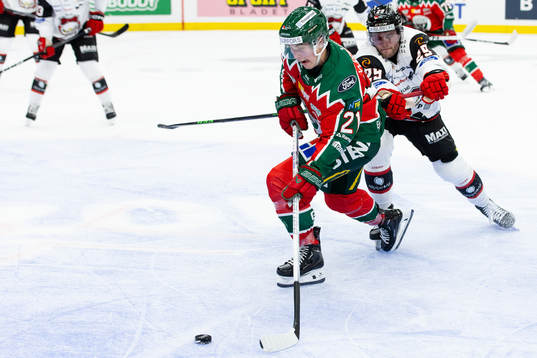 Frölundas Jere Innala och Malmö Redhawks Kim Rosdahl