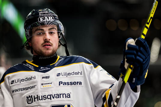 HV71s Robert Nardella