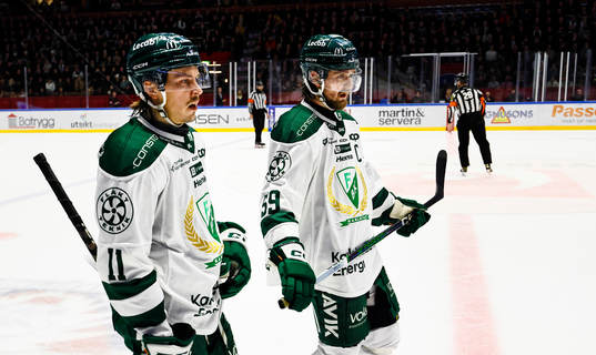 Färjestads Joakim Nygård och Linus Johansson deppar