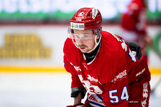 Timrås Jonathan Dahlén