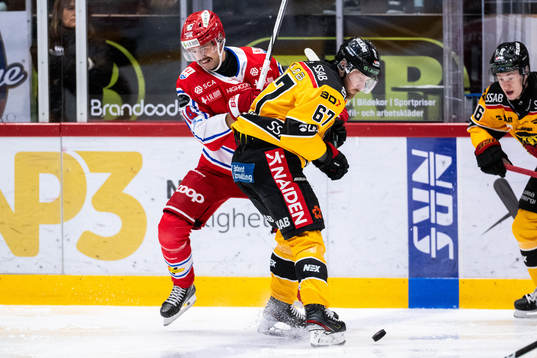 Timrås Emil Pettersson och Luleås Linus Omark