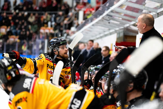 Luleås Brendan Shinnimin och tränare Thomas Berglund