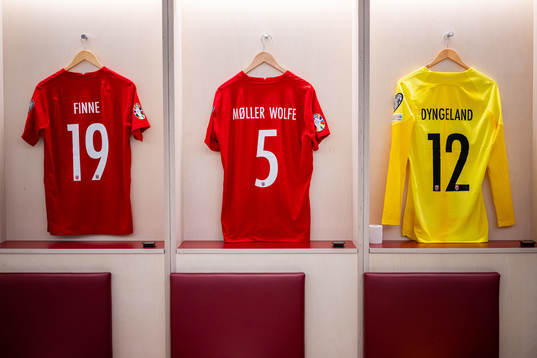 The kits of Bård Finne, David Møller Wolfe and goalkeeper